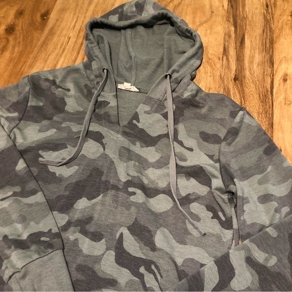 JANE and Delancey Anthropologie Green Camo Pullover Hoodie Womens Size Small - Picture 3 of 8